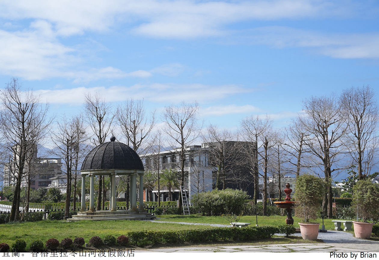 宜蘭香格里拉冬山河渡假飯店。穿上宮廷服穿梭歐式庭園還有溫泉三溫暖