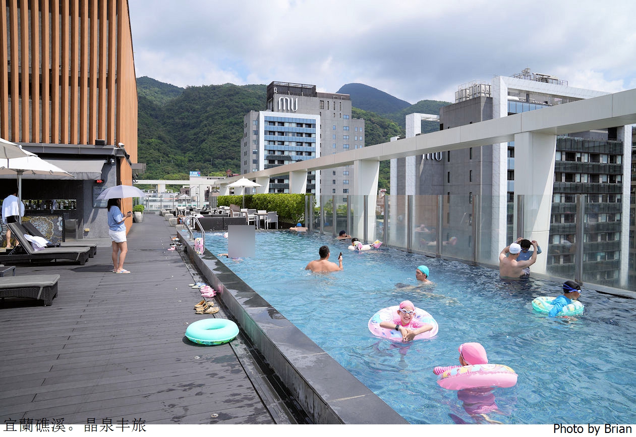 宜蘭礁溪溫泉住宿晶泉丰旅。日式質感優雅雙湯池 Happy Hours 無限供應甜點飲料 宜蘭礁溪溫泉住宿晶泉丰旅。日式質感優雅雙湯池 Happy Hours 無限供應甜點飲料