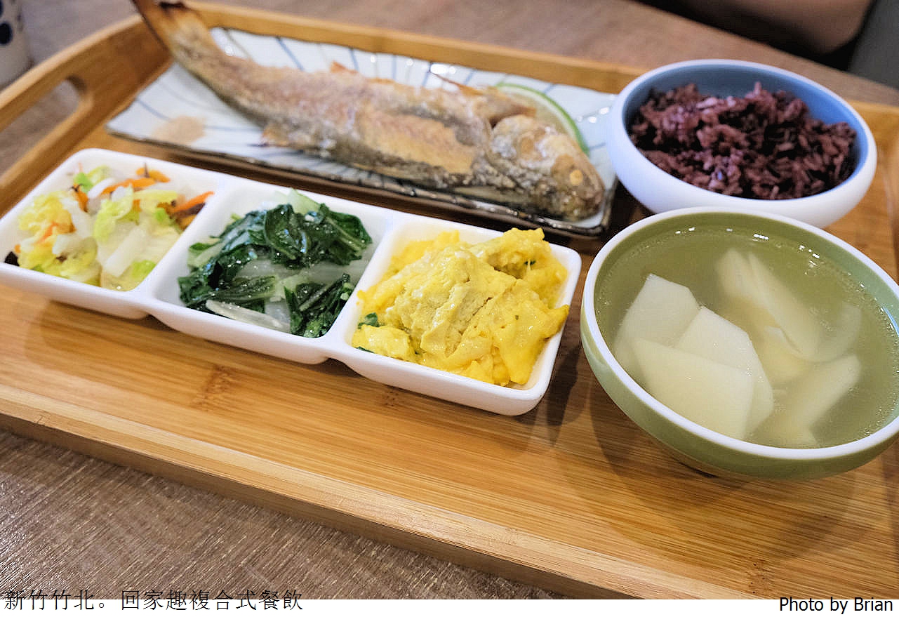 新竹竹北美食回家趣複合式餐飲。童書、兒童遊戲區,高CP值親子餐廳 新竹竹北美食回家趣複合式餐飲。童書、兒童遊戲區,高CP值親子餐廳