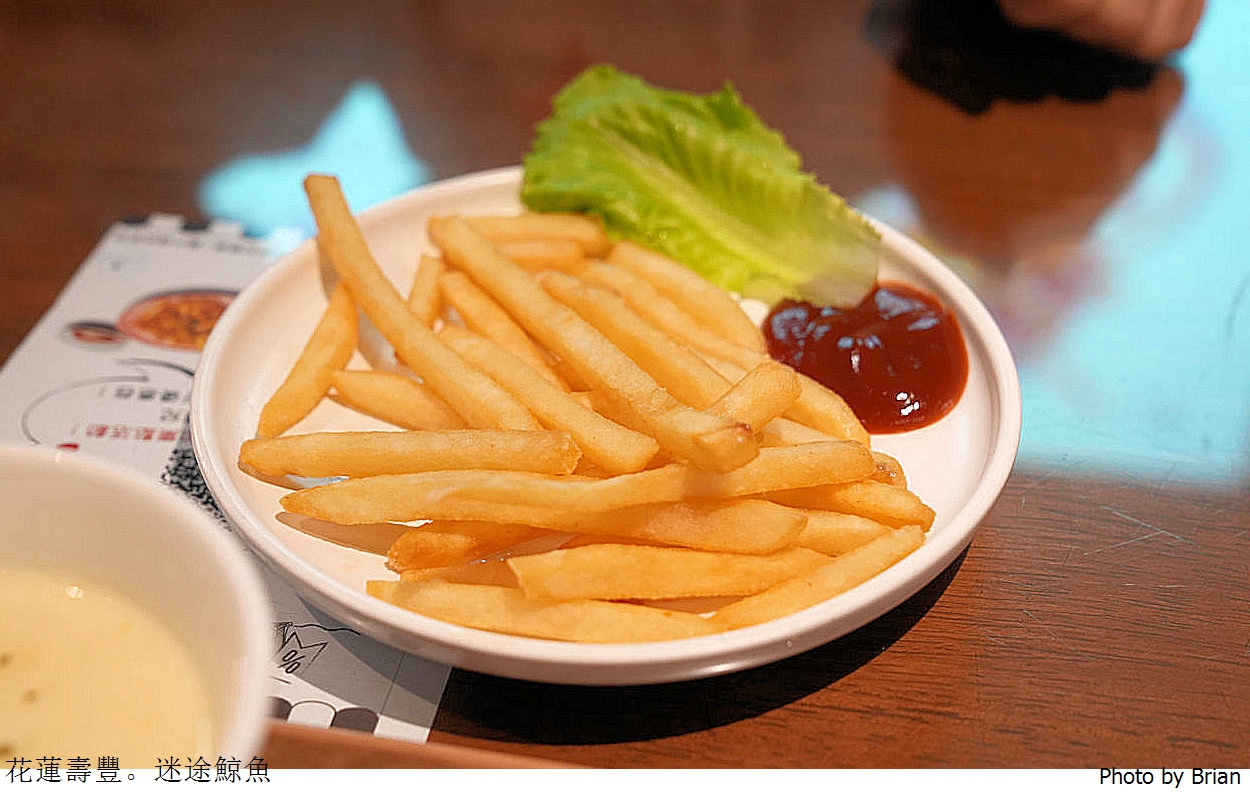 花蓮壽豐人氣美食迷途鯨魚。東華大學附近網美咖啡店高CP值餐點