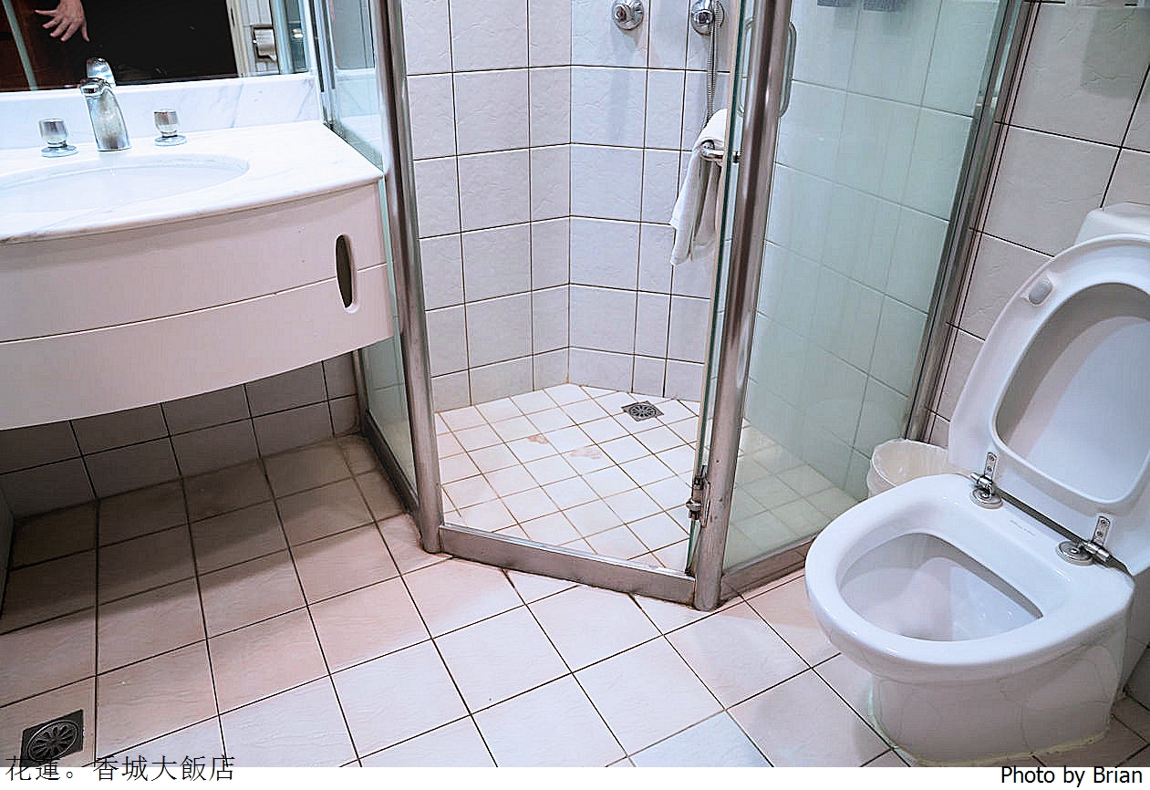花蓮火車站前香城大飯店。優質平價住宿兒童遊戲區小孩玩翻天 花蓮火車站前香城大飯店。優質平價住宿兒童遊戲區小孩玩翻天