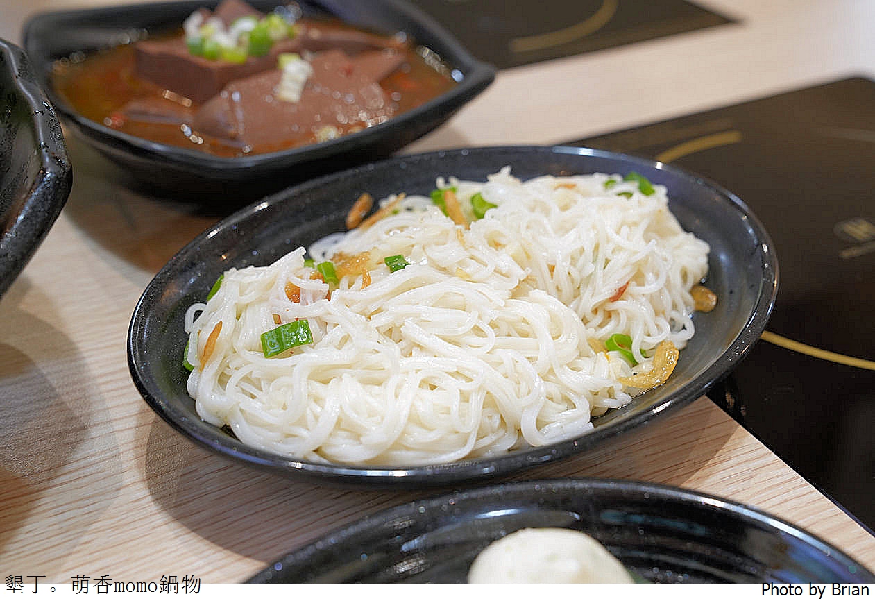 屏東墾丁大街美食萌香momo鍋物。墾丁大街上個人式火鍋