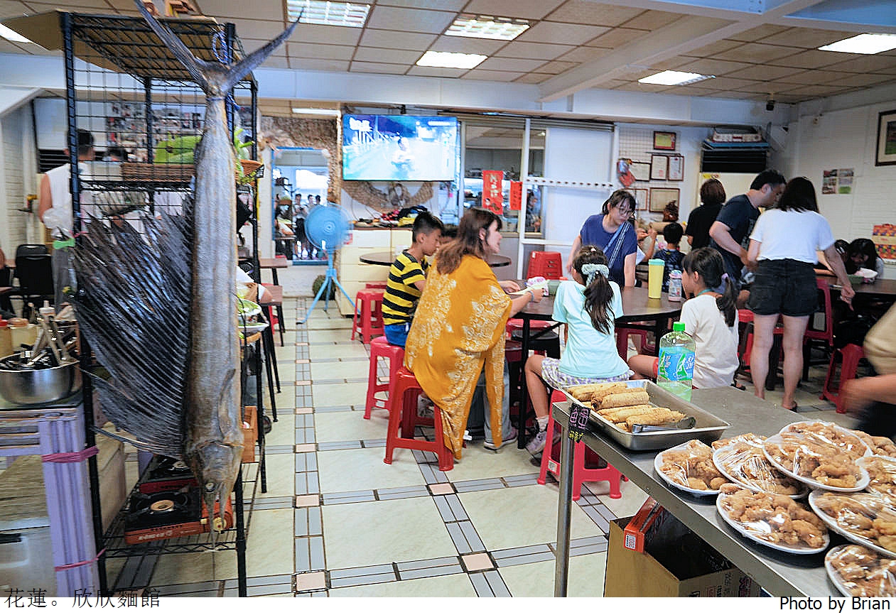 花蓮美食欣欣麵店。主打不是麵店的人氣海鮮餐廳