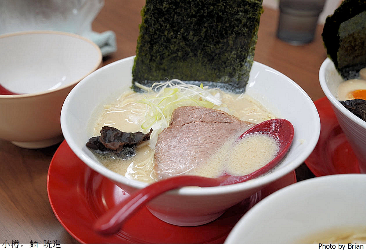 北海道小樽美食麵晄進。小樽車站附近家庭式平價拉麵 北海道小樽美食麵晄進。小樽車站附近家庭式平價拉麵