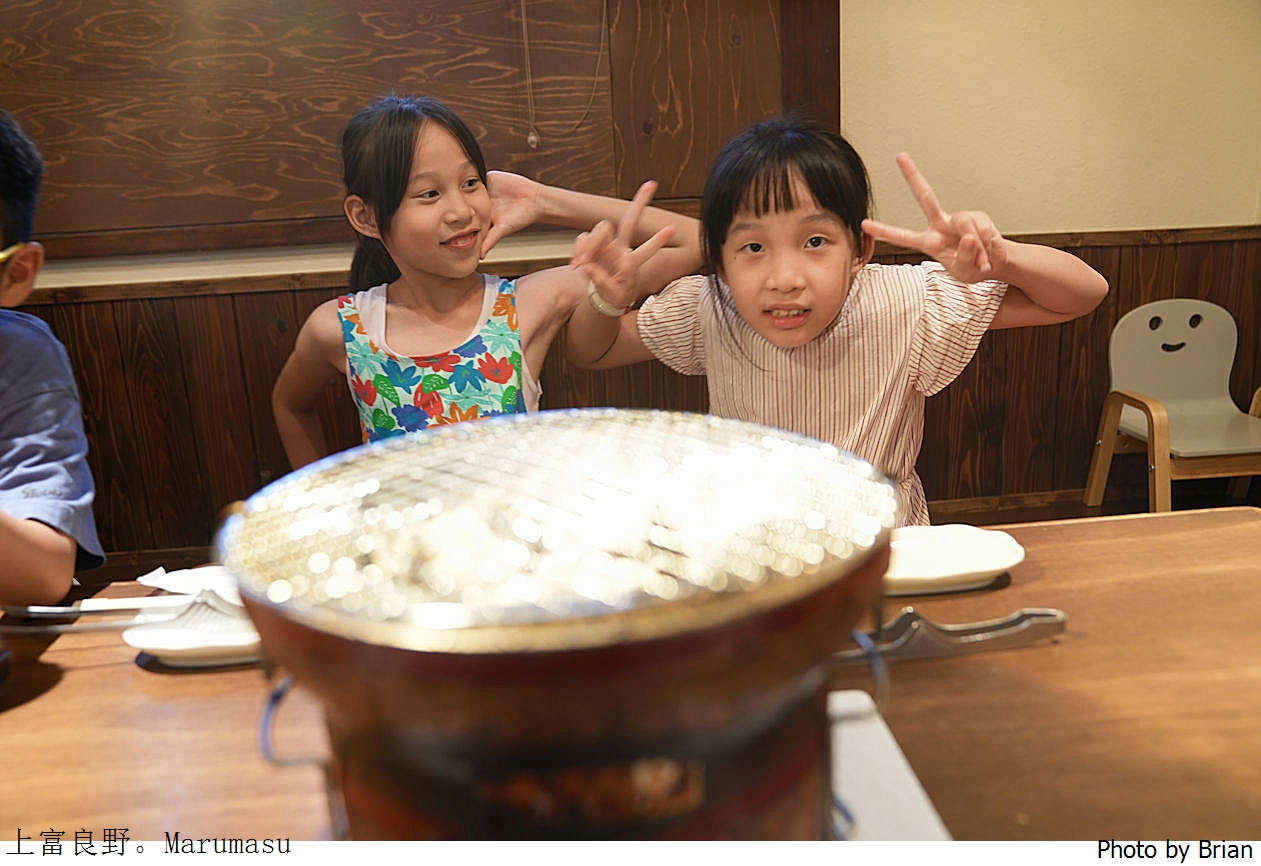 北海道上富良野炭火燒肉 Marumasu。在地人氣超好吃和牛燒肉店