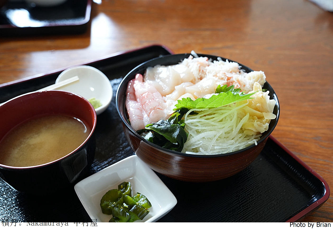 北海道積丹半島美食中村屋 Nakamuraya。積丹超人氣海膽海鮮丼飯 北海道積丹半島美食中村屋 Nakamuraya。積丹超人氣海膽海鮮丼飯
