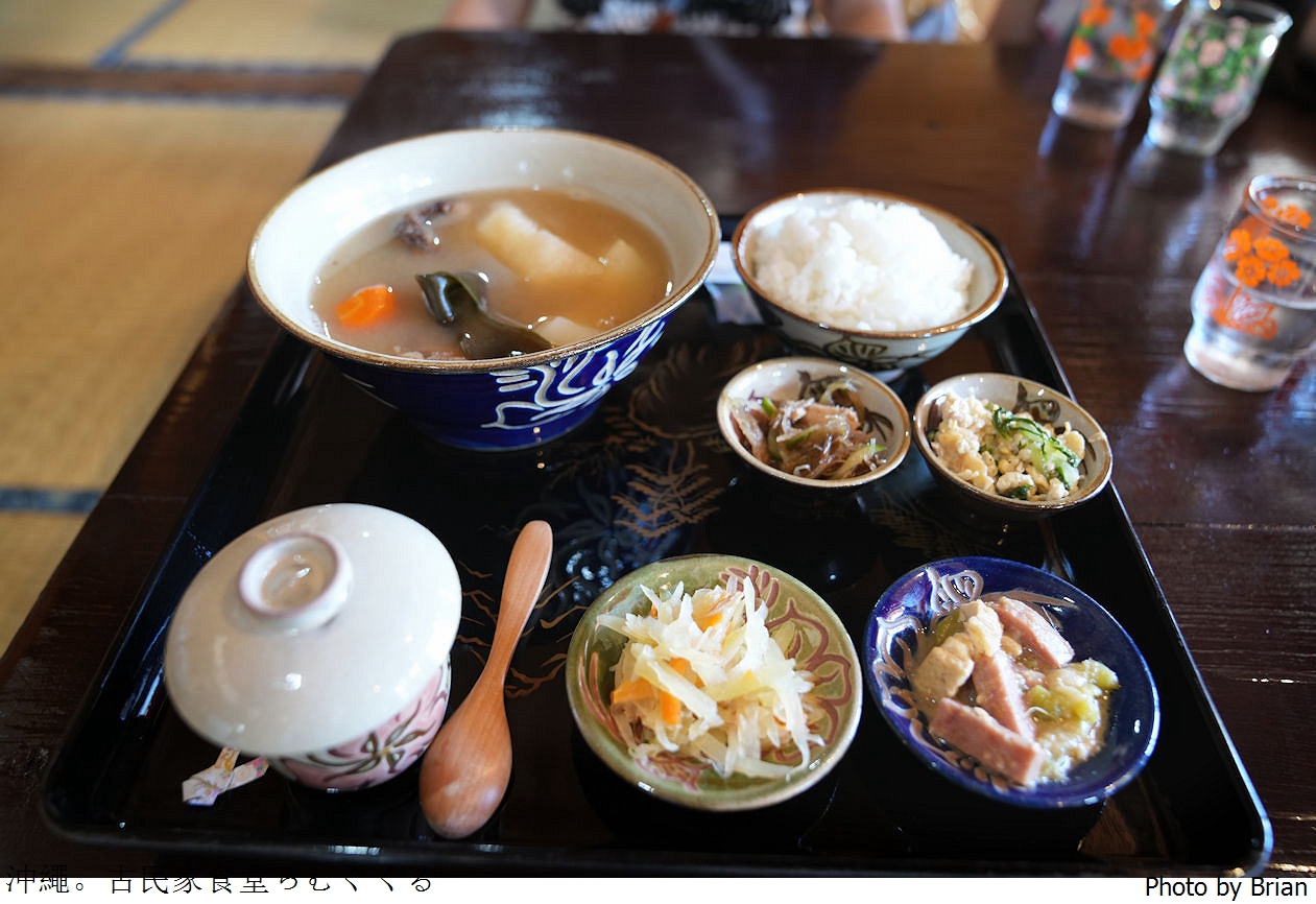 沖縄古民家食堂ちむぐくる。海中道路附近日式老屋沖繩料理