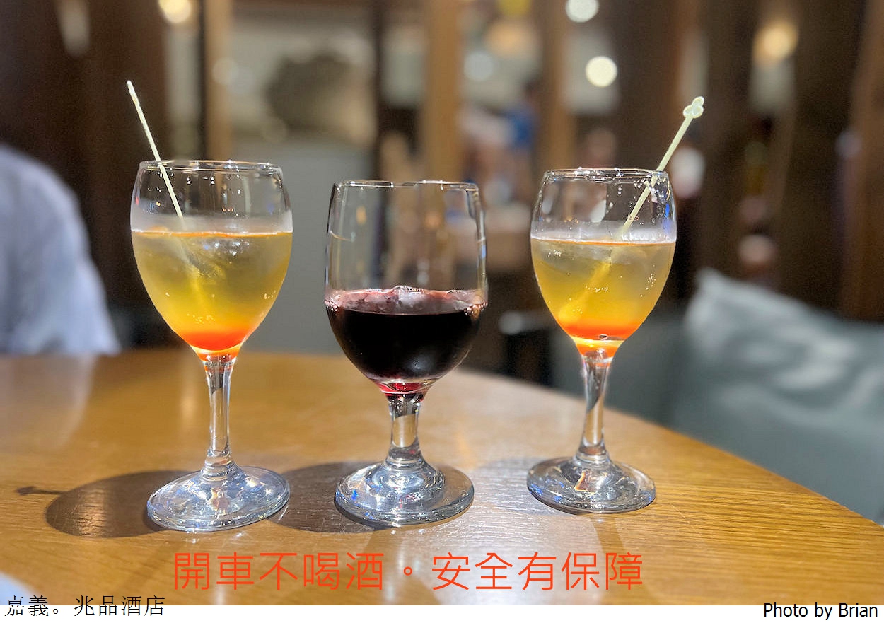 嘉義住宿推薦兆品酒店。位置方便鄰近文化路夜市檜意森活村