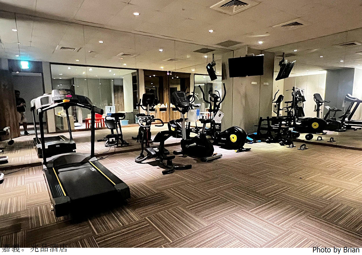 嘉義住宿推薦兆品酒店。位置方便鄰近文化路夜市檜意森活村