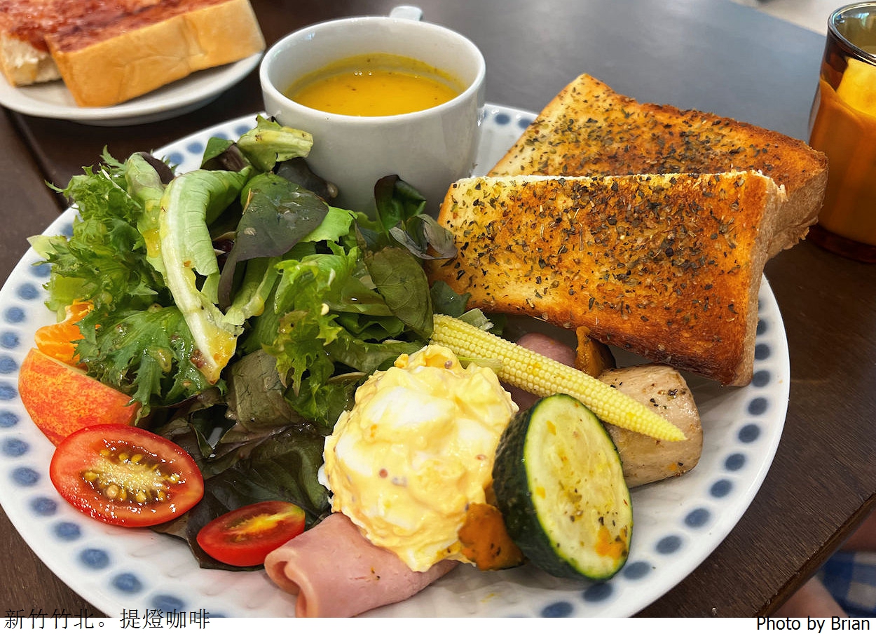 新竹竹北提燈咖啡 Lightup Cafe。充滿愛心的竹北好吃早午餐