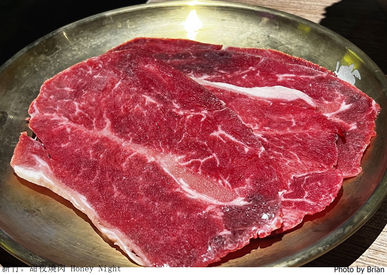 新竹韓國烤肉甜夜燒肉 Honey Night。園區正門口巷弄中的網美韓式燒肉店 新竹韓國烤肉甜夜燒肉 Honey Night。園區正門口巷弄中的網美韓式燒肉店