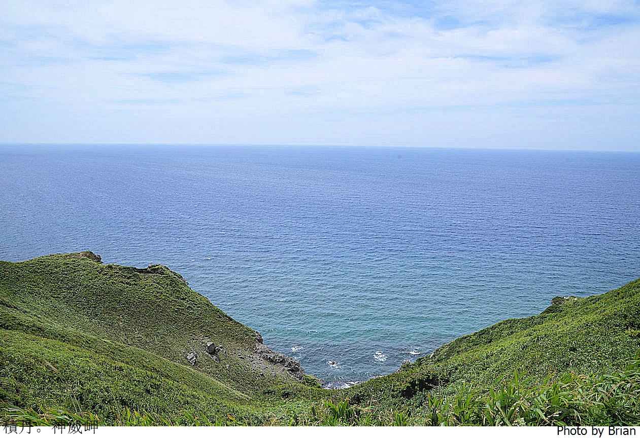 北海道積丹半島神威岬。360度無限海景北海道必訪積丹藍 北海道積丹半島神威岬。360度無限海景北海道必訪積丹藍