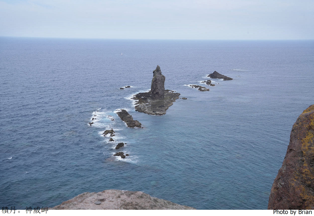 北海道積丹半島神威岬。360度無限海景北海道必訪積丹藍