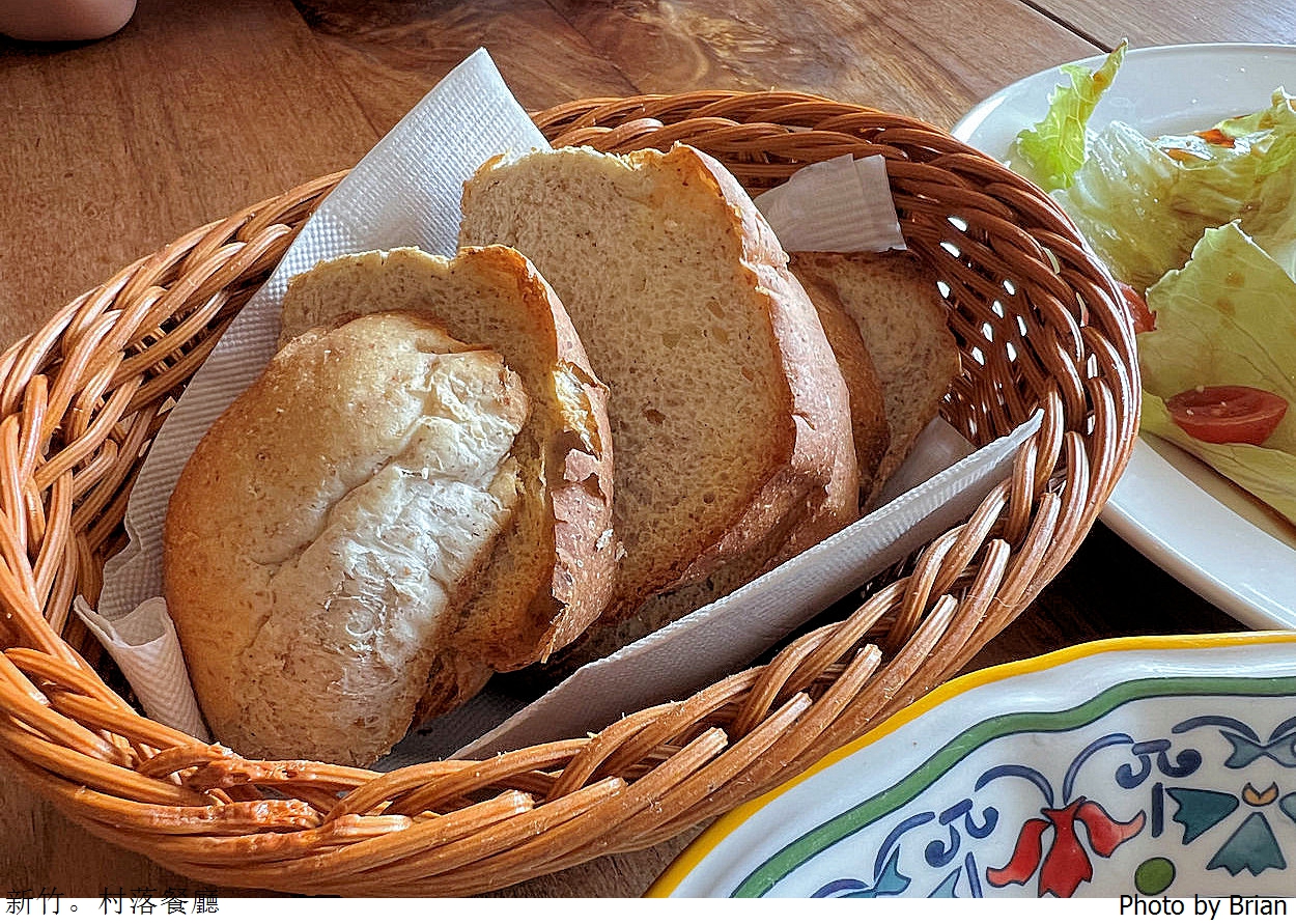 新竹南寮美食村落餐廳。新竹舊港旁豪氣海鮮燉飯 新竹南寮美食村落餐廳。新竹舊港旁豪氣海鮮燉飯
