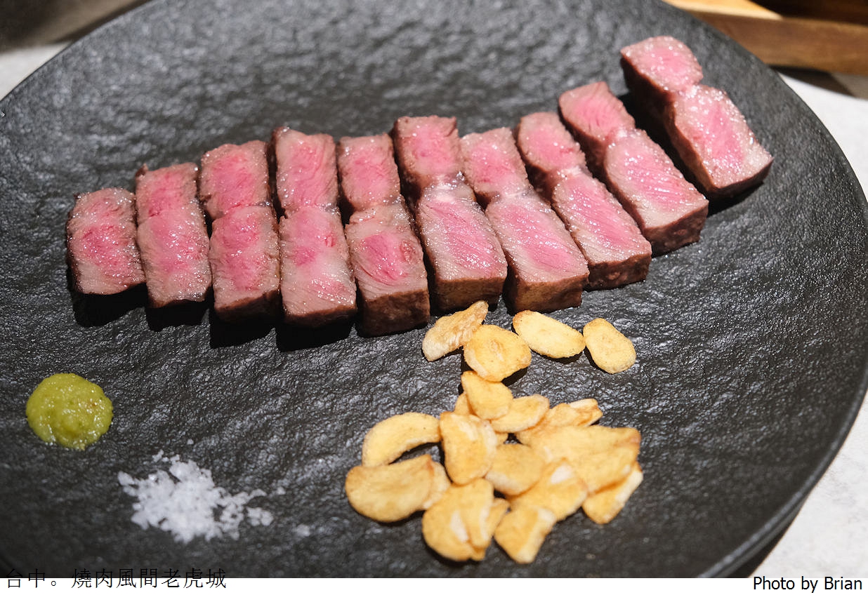 台中美食燒肉風間老虎城店。多樣燒肉品項優雅環境很享受