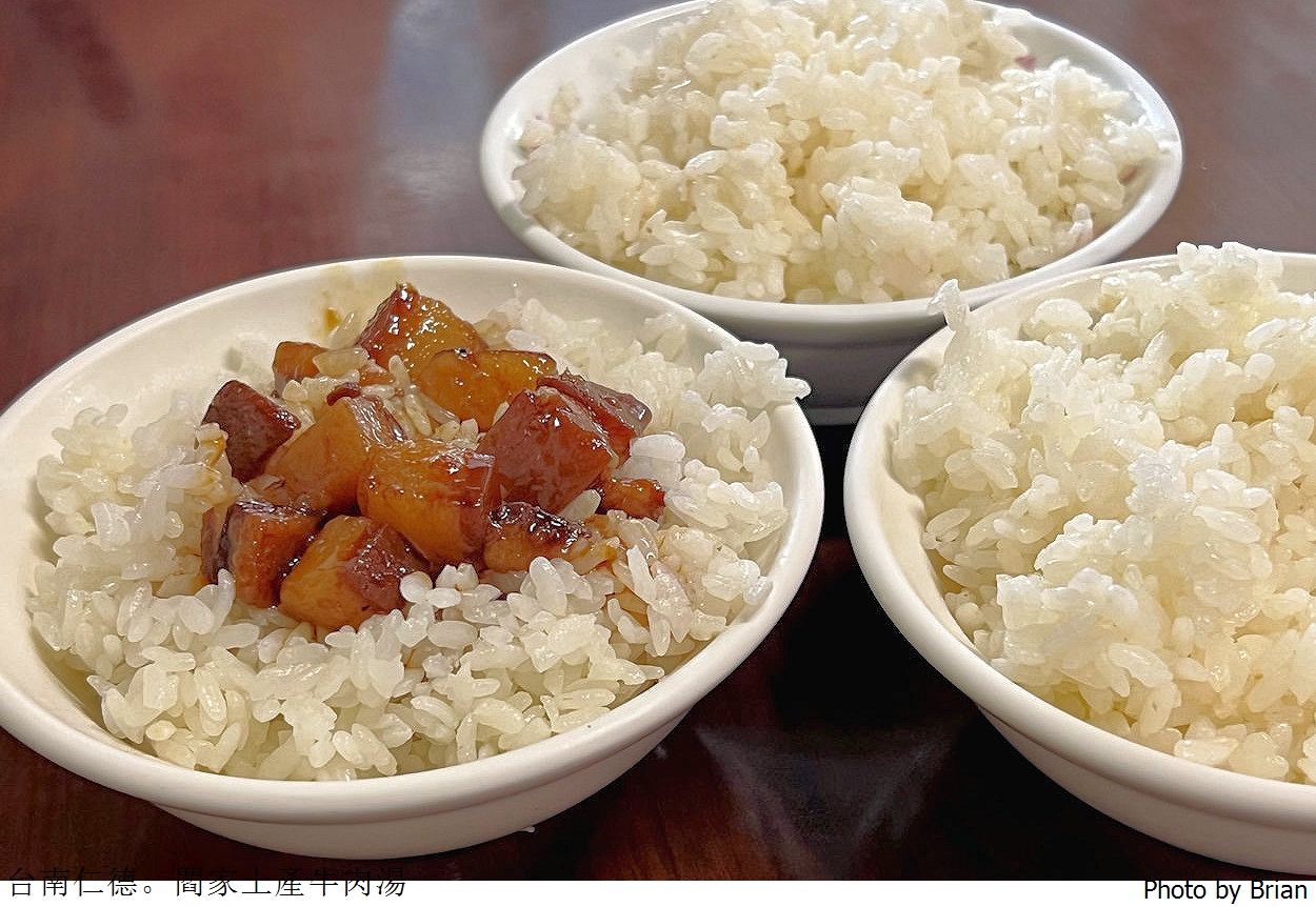 台南仁德閻家土產牛肉湯。在地人也愛台南溫體牛老店 台南仁德閻家土產牛肉湯。在地人也愛台南溫體牛老店